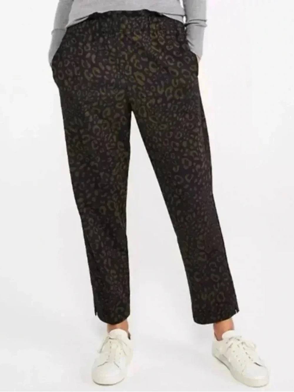 Ann Taylor Women’s  Black Leopard-Print Chinos